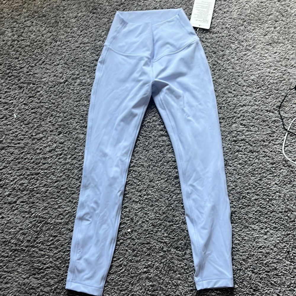 BRAND NEW wunder under